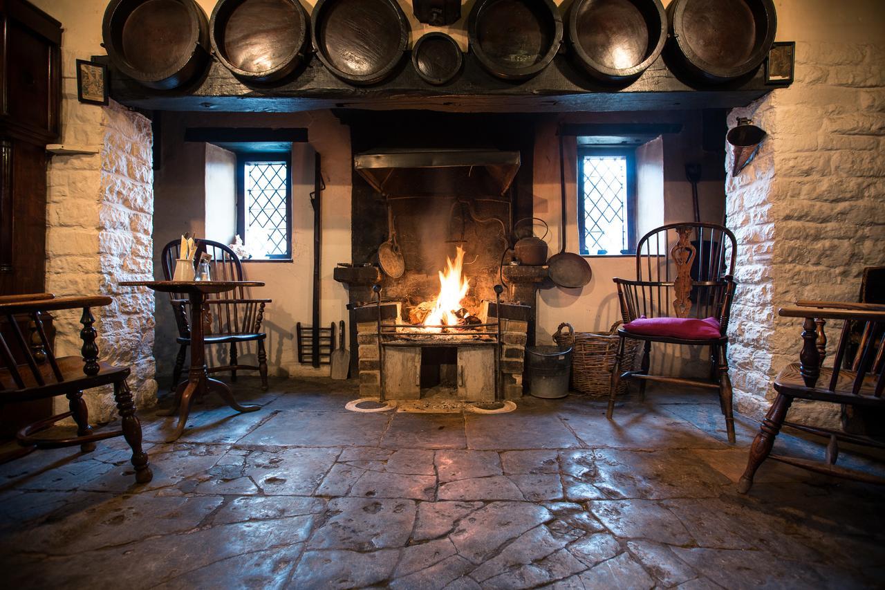 The Fleece Inn Bretforton 외부 사진