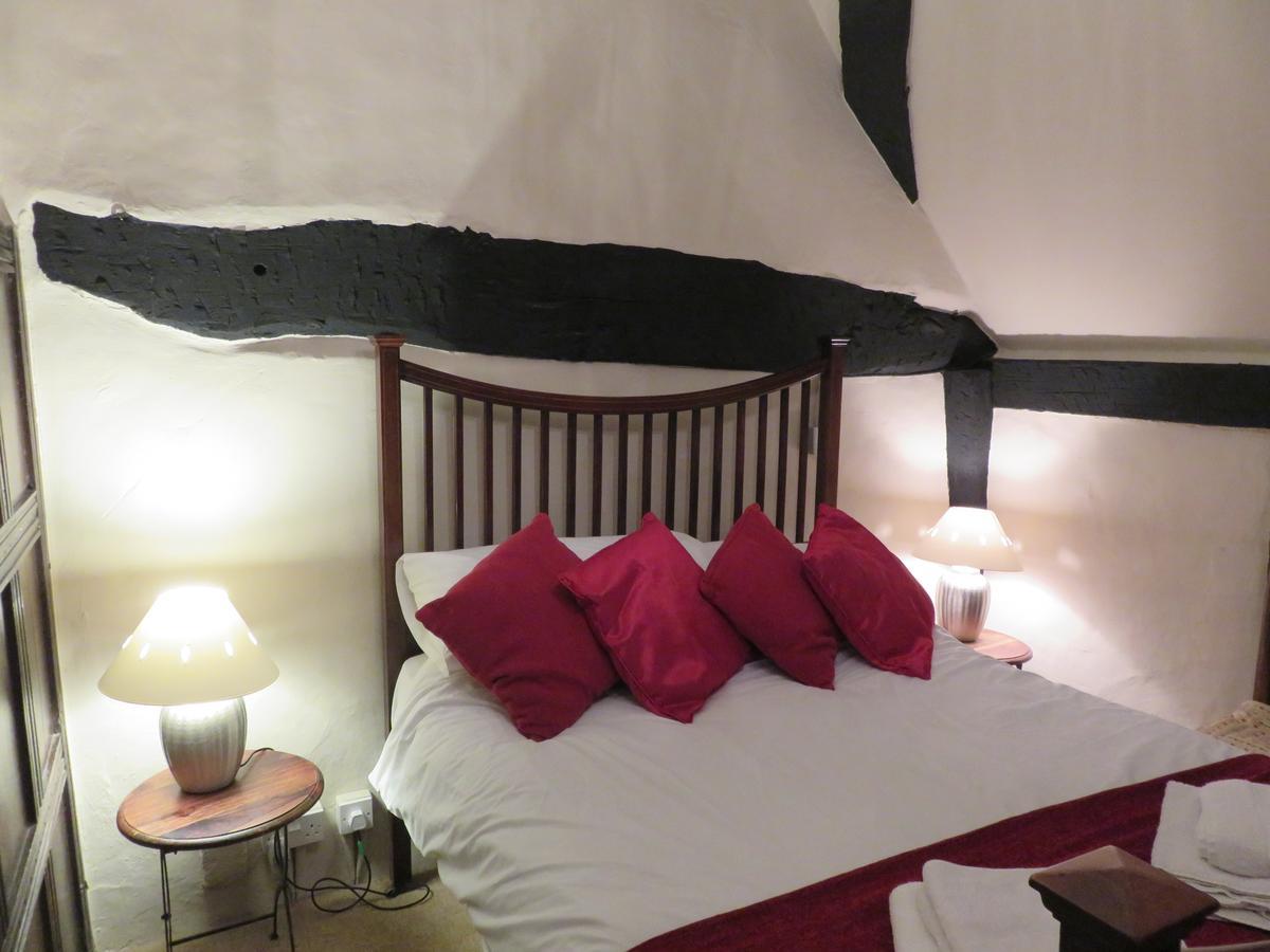 The Fleece Inn Bretforton 외부 사진